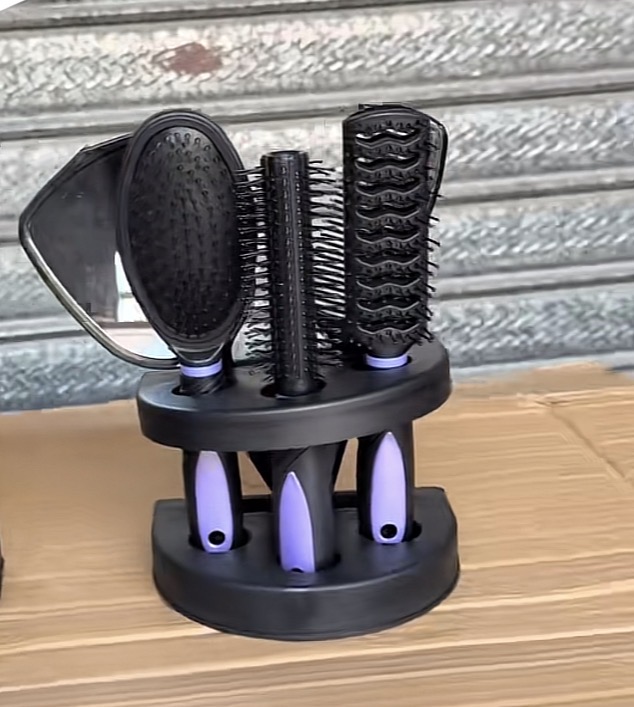Wig Brush Set