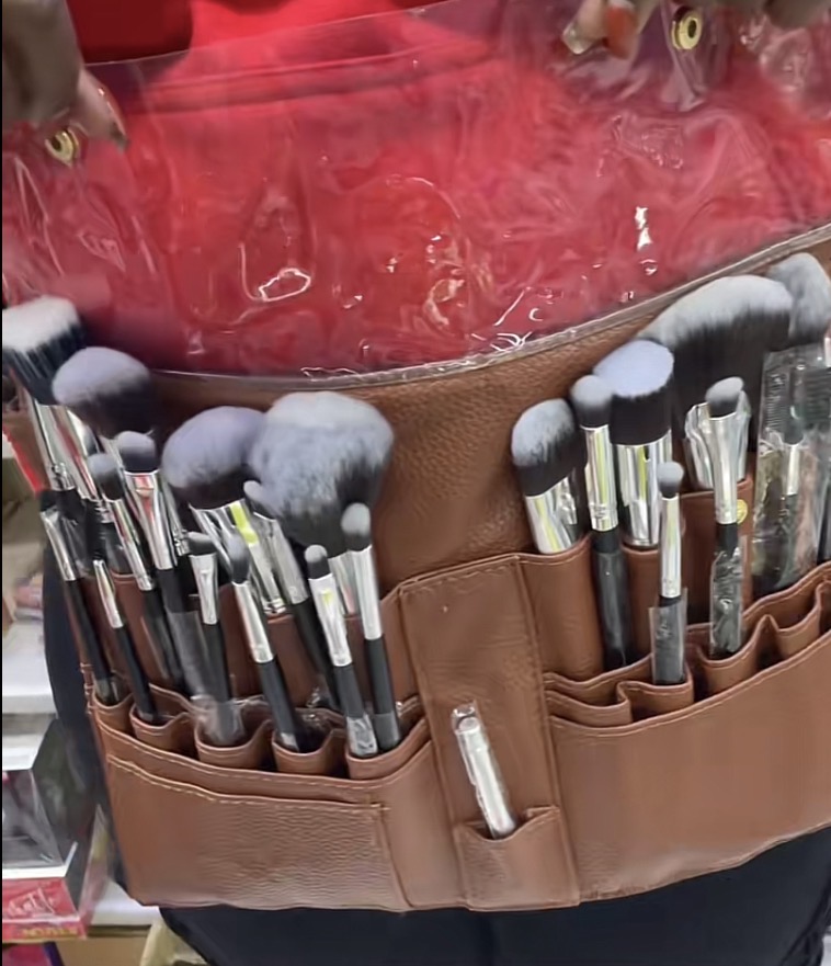 Makeup tool Holder With All Brushes