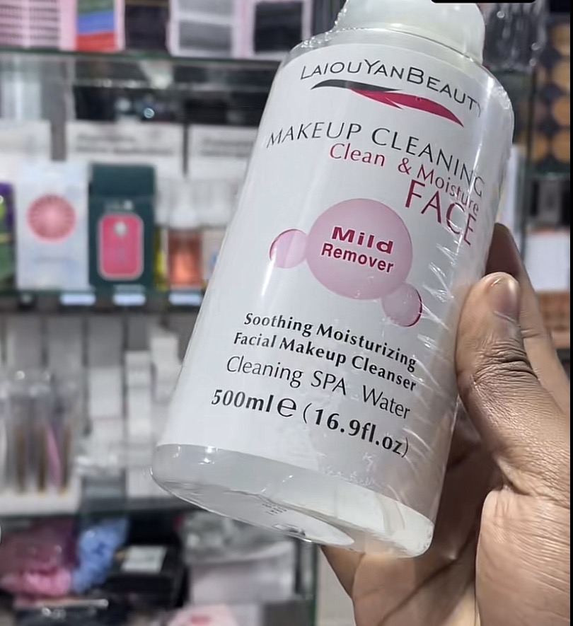 Makeup Cleaning
